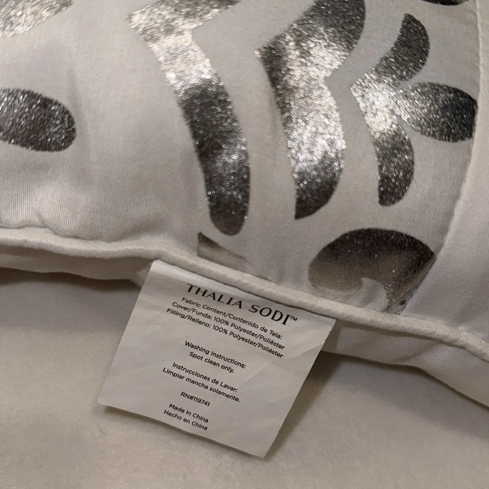 Elegant White and Silver Decorative Pillow 16’x11’‎
